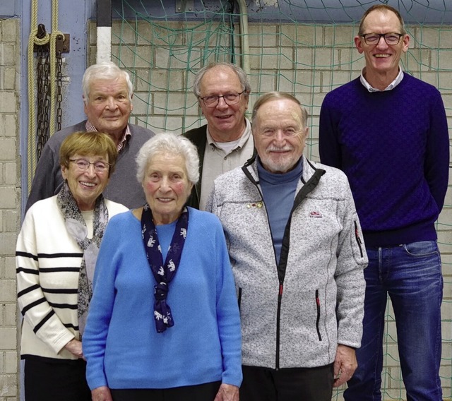 Ehrungen fr 50, 60 und 70 Jahre (von ...ern, Wolfgang Miessmer und Thomas May   | Foto: ZLATKA KIRYAKOVA