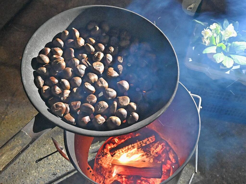 Gut besucht ist der Denzlinger Weihnachtsmarkt, der noch bis Sonntagabend zum Bummeln einldt.