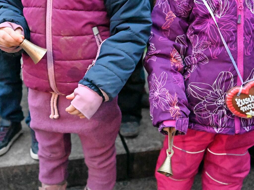 Gut besucht ist der Denzlinger Weihnachtsmarkt, der noch bis Sonntagabend zum Bummeln einldt.