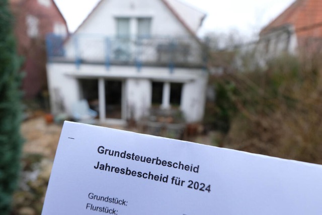 In Baden-Wrttemberg gilt bei der Bere...genannte modifizierte Bodenwertmodell.  | Foto: Bernd Weibrod (dpa)