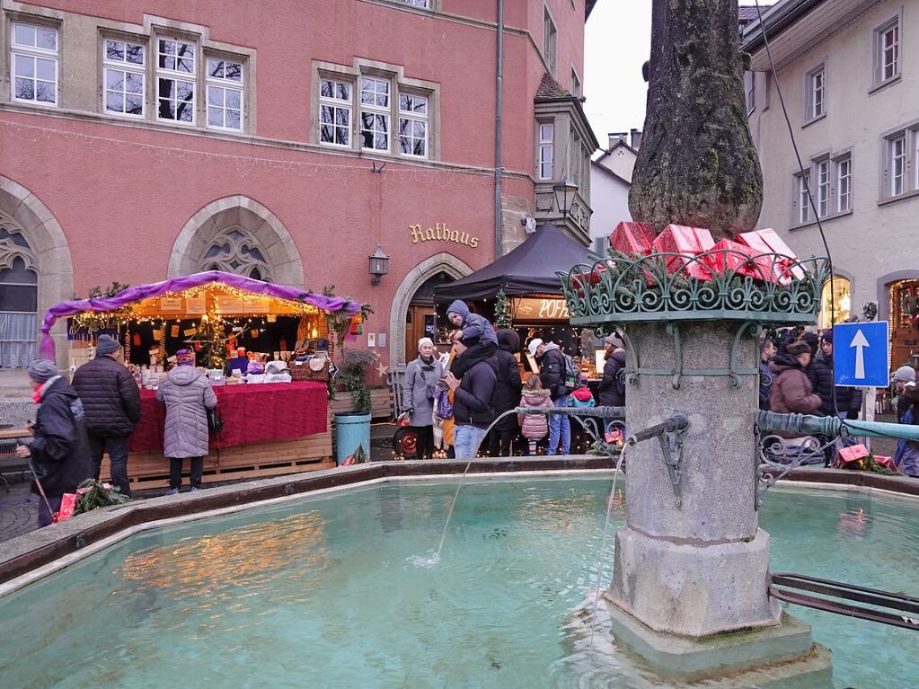 Trotz Regenwetters war die Stimmung bei der Laufenburger Altstadtweihnacht gut.