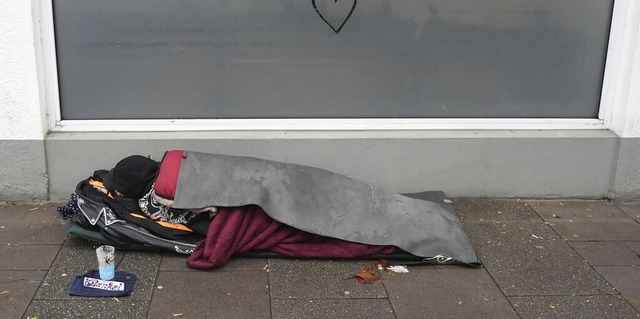 Menschen, die auf der Strae leben, bekommen in Weil am Rhein Hilfe in der Not.  | Foto: Marcus Brandt (dpa)