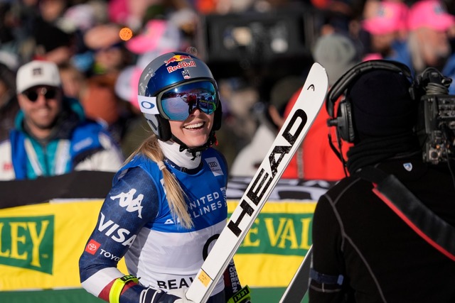 Happy und angriffslustig: Lindsey Vonn.  | Foto: Robert F. Bukaty/AP/dpa