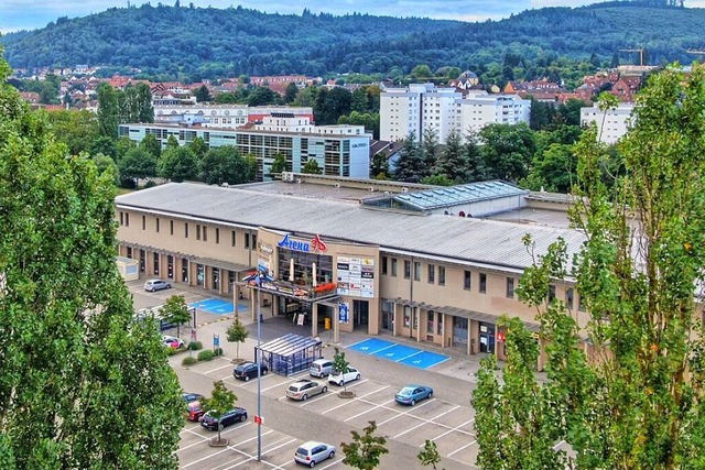 DM folgt in der Arena in Lahr auf Budni.  | Foto: Edeka Kohler