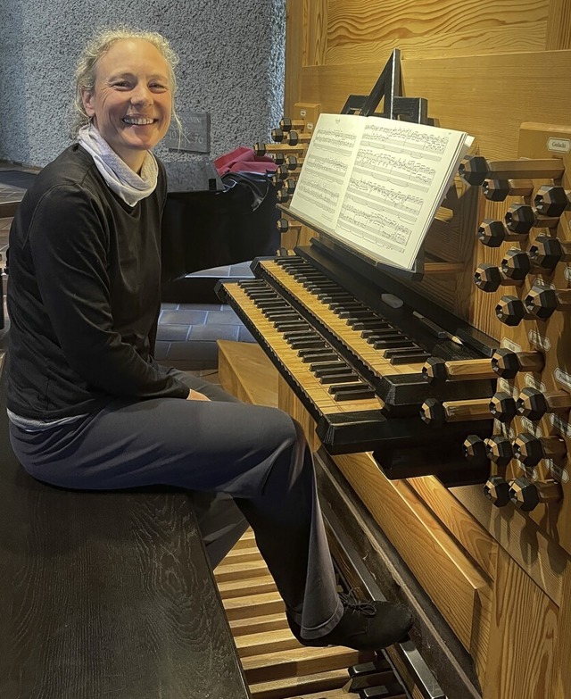 Judith Gppert aus Hrrlingen wirkt ne...nistin der evangelischen Gemeinde mit.  | Foto: Matthias Flierl