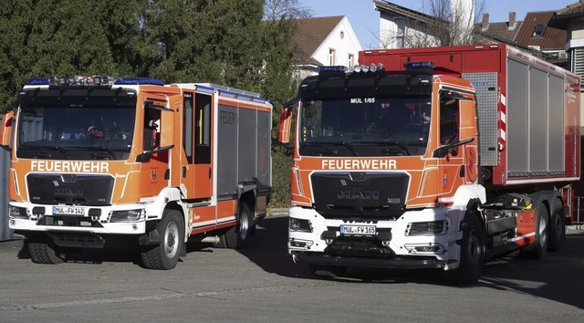 Seit Kurzem hat die Mllheimer Feuerwe...tzteres kann Abrollbehlter befrdern.  | Foto: Volker Mnch