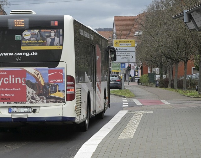 Barrierefrei ist die  Bushaltestelle Post seit der Sanierung der L 114.  | Foto: Markus Zimmermann