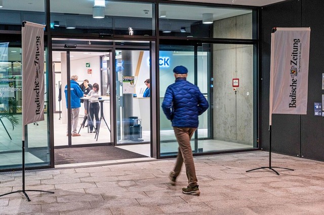 Zahlreiche Gste kamen zur Zukunftswer...A Campus&#8220; in Waldkirch-Buchholz.  | Foto: Florian Hertlein