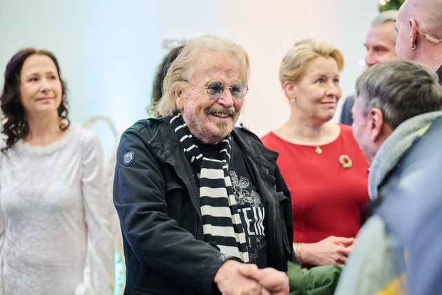 Die Familie Zander wei&szlig;: Einige ...uen sich das ganze Jahr auf die Feier.  | Foto: Annette Riedl/dpa