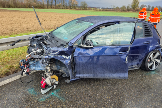 69-Jhrige stirbt bei schwerem Verkehrsunfall auf der A5 zwischen Offenburg und Lahr