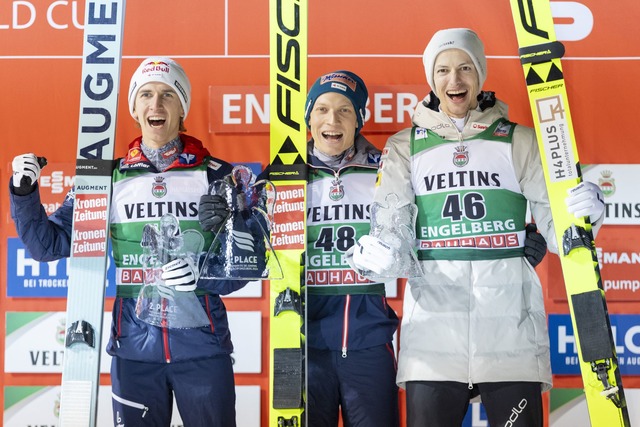 Podium ohne Deutsche: Die &Ouml;sterre...nd Tschofenig gl&auml;nzen im Weltcup.  | Foto: Philipp Schmidli/KEYSTONE/dpa