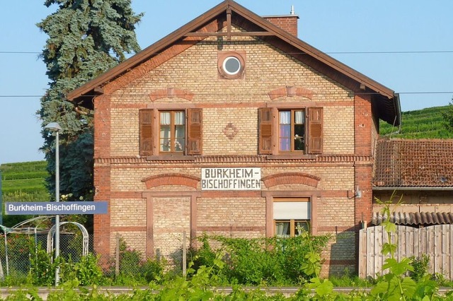 Von Burkheim zum Bahnhof Burkheim-Bisc...geplant. Noch sind aber Details offen.  | Foto: Sattelberger