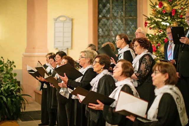 Das Jubilumskonzert zum 30-jhrigen B...ber in der Martin-Luther-Kirche statt.  | Foto: Chor