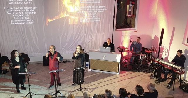 Vorweihnachtliches Konzert von Kulturo in Rmmingen   | Foto: Gudrun Gehr