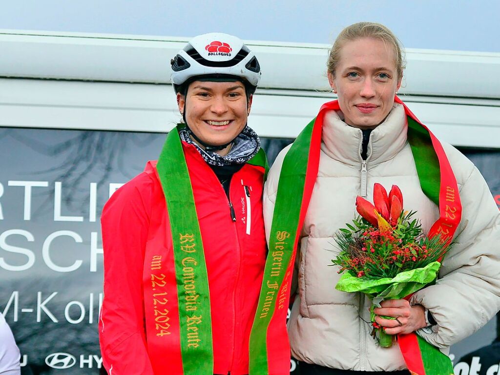 Eliane Rupp (links) und Valerie Moser gewinnen die Frauen-Konkurrenz.