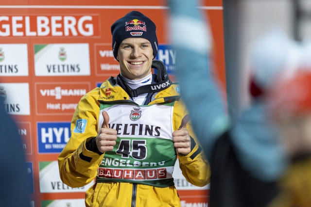 Letztes Jahr Zweiter, diesmal Erster? Olympiasieger Andreas Wellinger.  | Foto: Philipp Schmidli/KEYSTONE/dpa