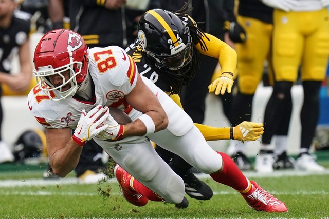 Chiefs Tight End Travis Kelce in Aktion.  | Foto: Matt Freed/AP/dpa