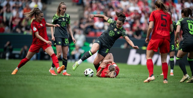 Im Pokalfinale 2024 spielt Oberdorf f&...itgeber FC Bayern ganz gro&szlig; auf.  | Foto: Fabian Strauch/dpa