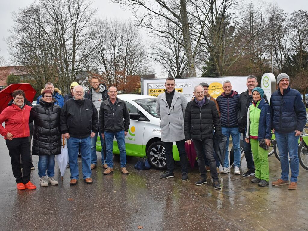 Februar: An der Sternenberghalle und beim Bahnhof werden die ersten Mobilittsstationen in Friesenheim eingeweiht.