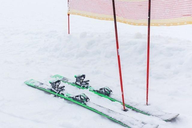 Skifahrerin erleidet Schlsselbeinbruch am Feldberg – Rettungshubschrauber im Einsatz