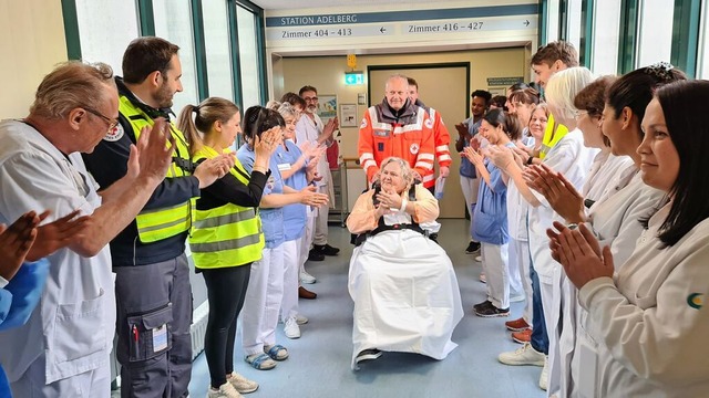 Das Ende einer ra: Am 19. April verl...ientin das Krankenhaus in Rheinfelden.  | Foto: Stefan Ammann