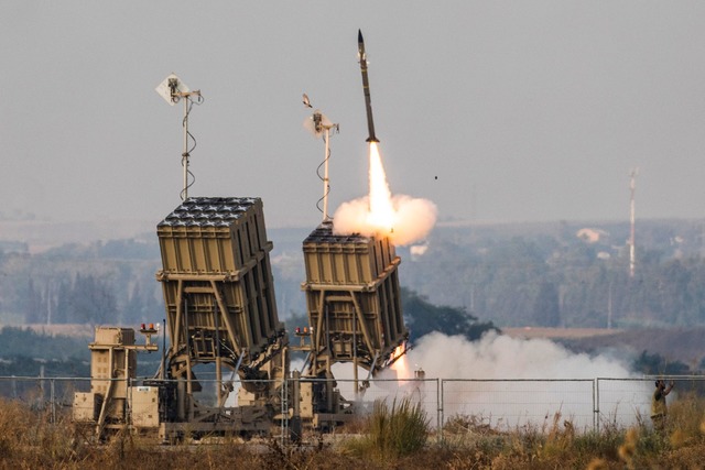 Das israelische Raketenabwehrsystem Iron Dome. (Archivbild)  | Foto: Ilia Yefimovich/dpa