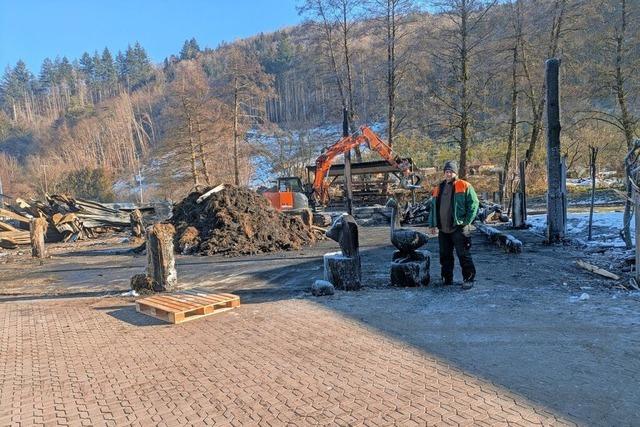 Nach Brand auf dem Lohhof in Schopfheim-Langenau: 