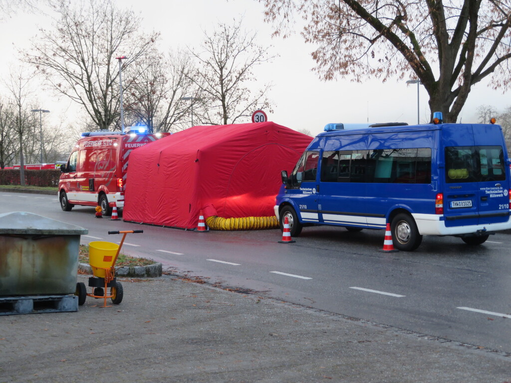 Bei dem Groeinsatz waren Feuerwehr, Deutsches Rotes Kreuz und das Technische Hilfswerk beteiligt.