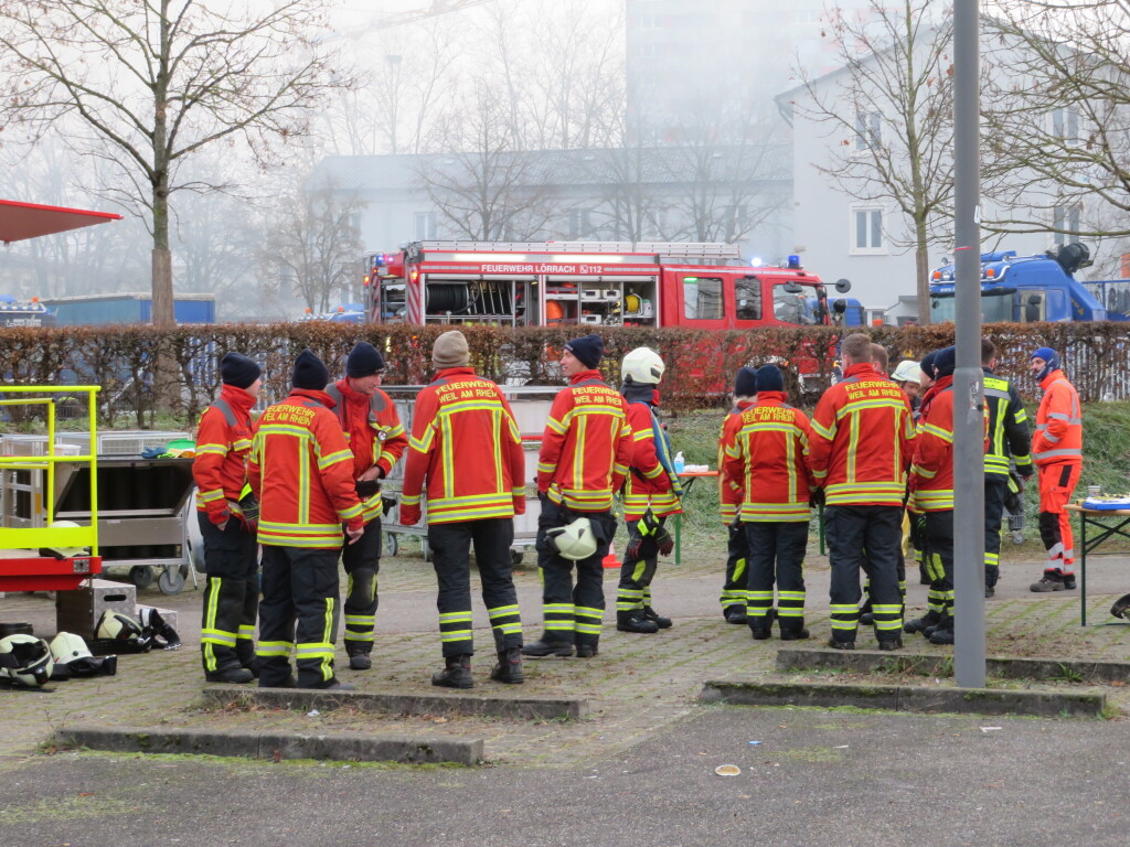 Bei dem Groeinsatz waren Feuerwehr, Deutsches Rotes Kreuz und das Technische Hilfswerk beteiligt.