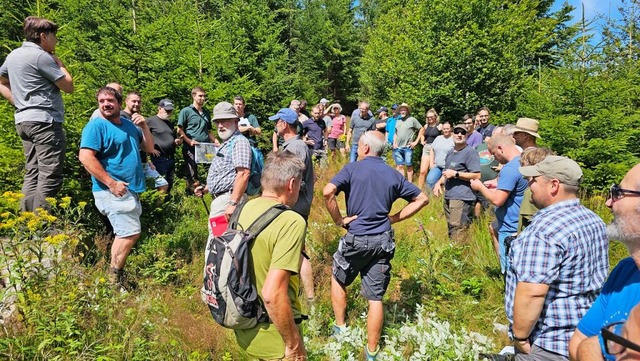 Auf der Lailehhe zwischen Todtnau, Wi... das Thema hoch und runter diskutiert.  | Foto: Gerald Nill