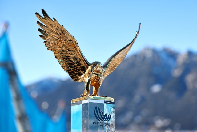 Wer holt sich den goldenen Adler? &Ouml;sterreich ist klar favorisiert.  | Foto: Daniel Karmann/dpa