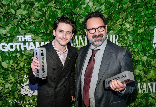 Timoth&eacute;e Chalamet und Regisseur...ei der Pressetour zu ihrem neuen Film.  | Foto: Evan Agostini/Invision via AP/dpa