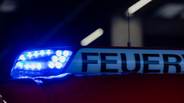 Einsatz fr die Feuerwehr. (Symbolbild)  | Foto: Rolf Vennenbernd (dpa)