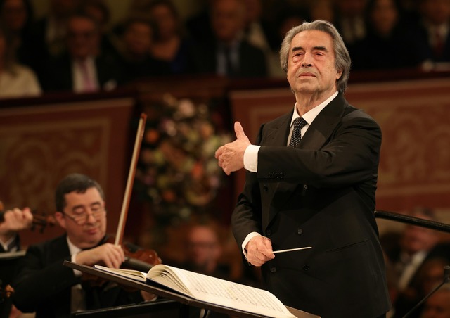 Muti dirigiert das Neujahrskonzert zum siebten und letzten Mal. (Foto: Handout)  | Foto: Dieter Nagl/WIENER PHILHARMONIKER/APA/dpa