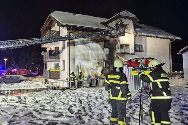 Rund 45 Einsatzkrfte waren vor Ort.  | Foto: kamera24.tv