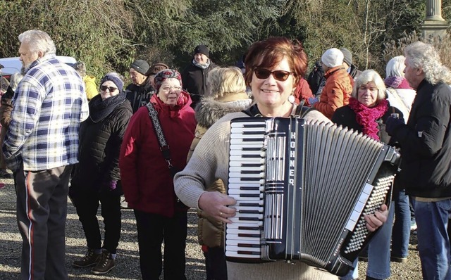 Liana Anselm sorgte fr Musik beim Neujahrstreffen.   | Foto: hpb