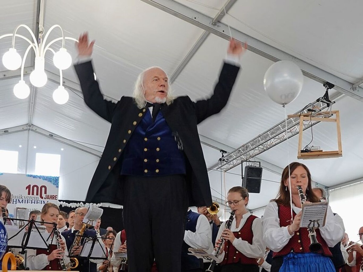 Juni: 100 Jahre Musikverein Schmieheim