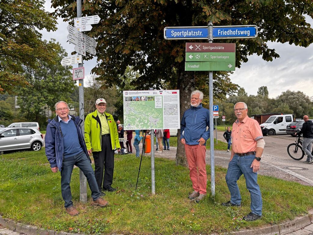 September: Der christlich-jdische Rundweg wird erffnet.