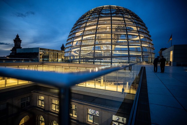 Tausende Lobbyisten sind im Bundestag registriert. (Archivbild)  | Foto: Michael Kappeler/dpa