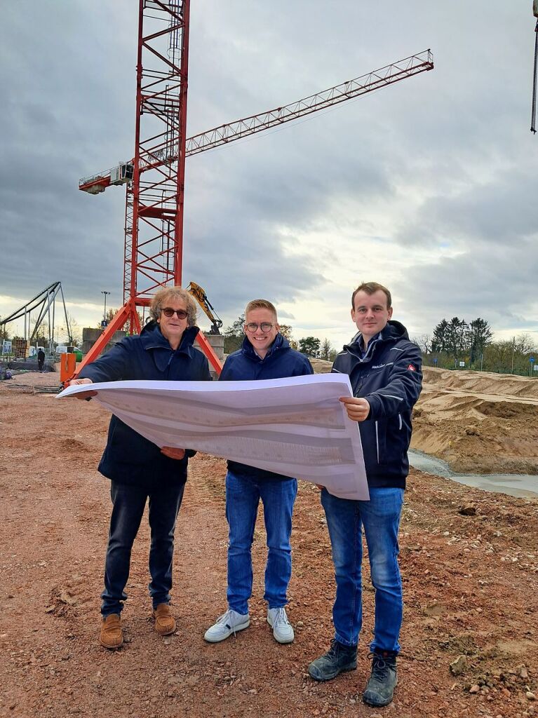 November: Die Umsetzung des Masterplans Verkehr geht weiter, unter anderem mit Arbeiten im Rheinweg und auf der Baustelle fr das neue Parkdeck (Foto).