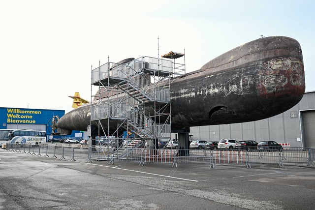 Das ehemalige U-Boot U17 soll im komme...seums Sinsheim zug&auml;nglich werden.  | Foto: Uwe Anspach/dpa