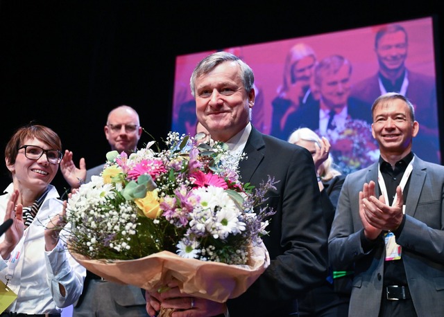 Der alte, neue, starke Mann der S&uuml;dwest-FDP: Hans-Ulrich R&uuml;lke.  | Foto: Bernd Wei&szlig;brod/dpa