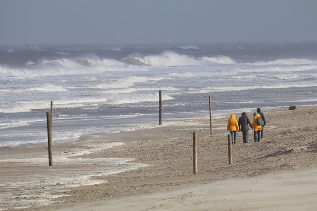 An der Nordsee wird es st&uuml;rmisch. (Archivbild)  | Foto: Volker Bartels/dpa