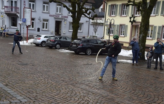 Ehren-Oberzunftmeister Jrgen Wehrle in Aktion.  | Foto: Ulrike Jger