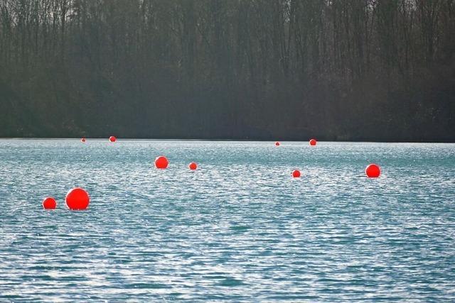 Arbeiten fr PV-Anlage auf dem See in Lahr-Kippenheimweiler beginnen