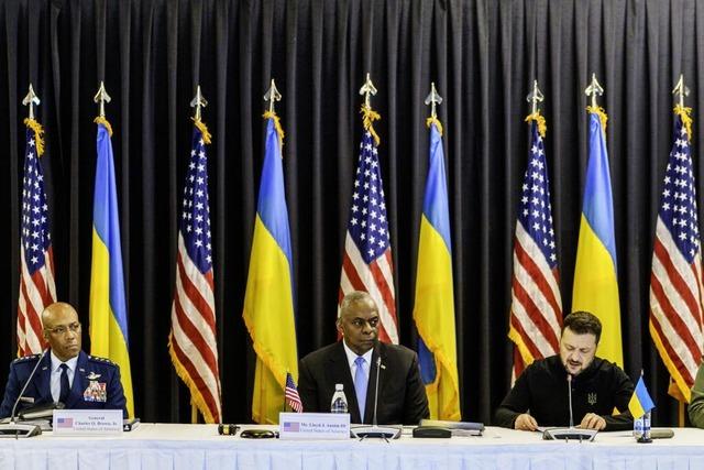 Newsblog: Ukraine-Treffen in Ramstein - setzt Trump das Format fort?