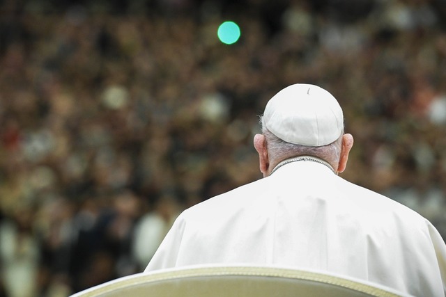 Papst Franziskus &auml;u&szlig;ert Sorge &uuml;ber einen neuen Weltkrieg.  | Foto: Vatican Media/IPA via ZUMA Press/dpa