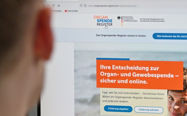 Die Zahl der Organspenden verharrt in ...ransplantation mitteilte (Archivbild).  | Foto: Anna Ross/dpa