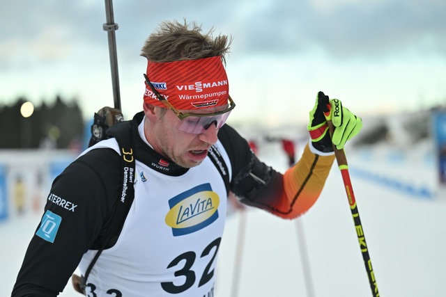 Johannes K&uuml;hn blieb nur liegend fehlerfrei.  | Foto: Martin Schutt/dpa