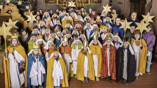 Sternsinger im Glottertal setzen  ein ...e und bringen den Segen in die Huser.  | Foto: STEFAN JOHNEN